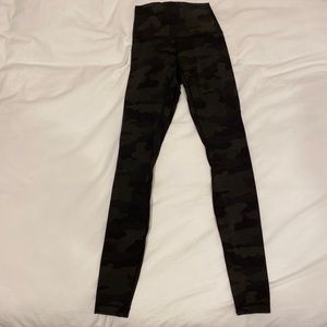 green camo lululemon align leggings 28”